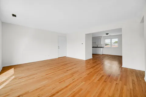 $725,000 | 14544 San Francisco Avenue, Posen, IL 60469