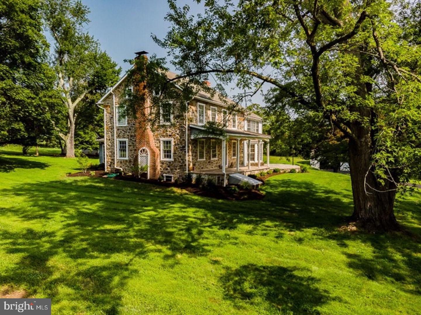 1959 Hill Road Perkiomenville, PA 18074 - Photo 2 of 12 Gallery Image 2
