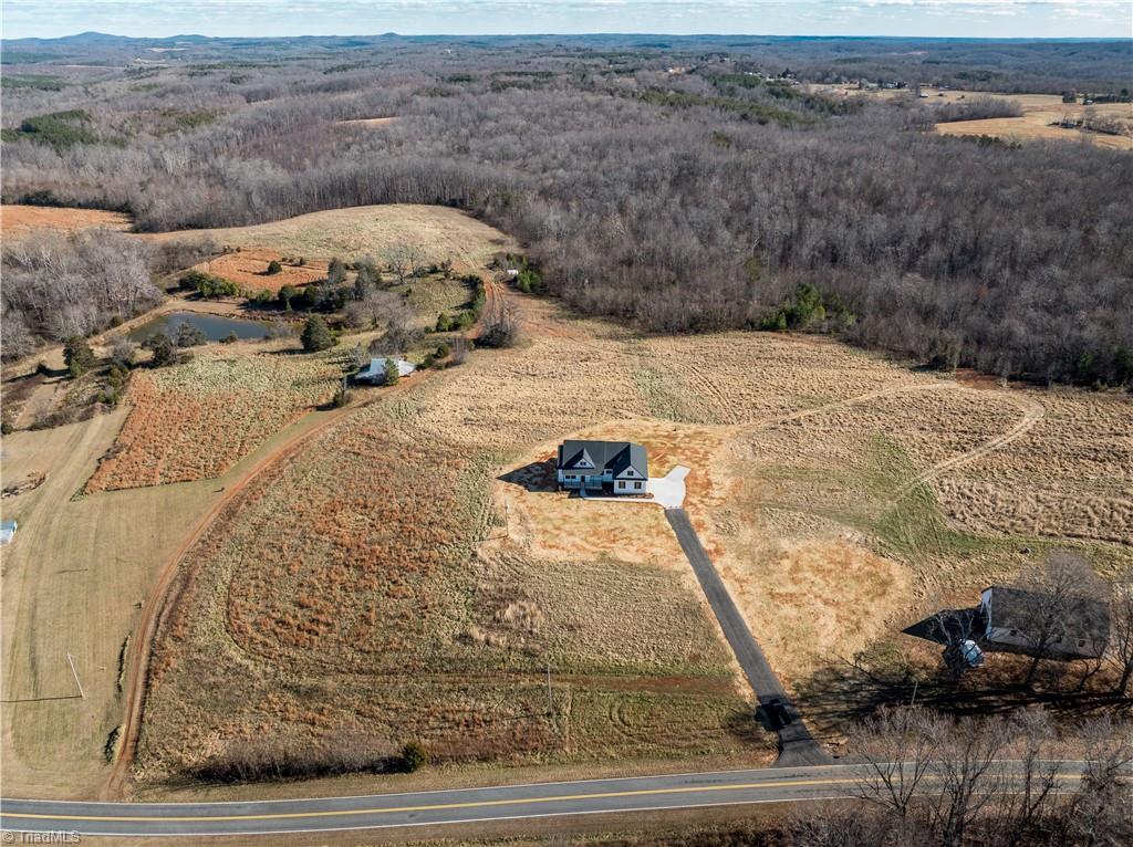 3639 Beasley School Road Sandy Ridge, NC 27046 - Photo 4 of 38