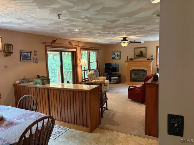 $389,900 | 18 Morris Circle, New Hartford, NY 13413