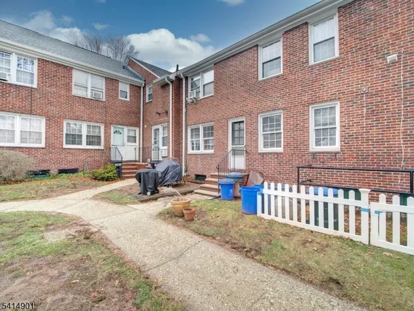 $269,900 | 251 Elmwood Avenue, Unit C, Maplewood, NJ 07040