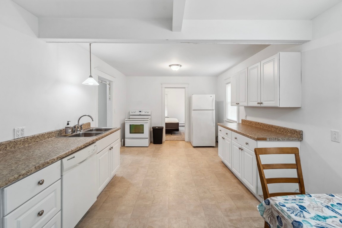 3212 East Main Street Endwell, NY 13760 - Photo 29 of 49