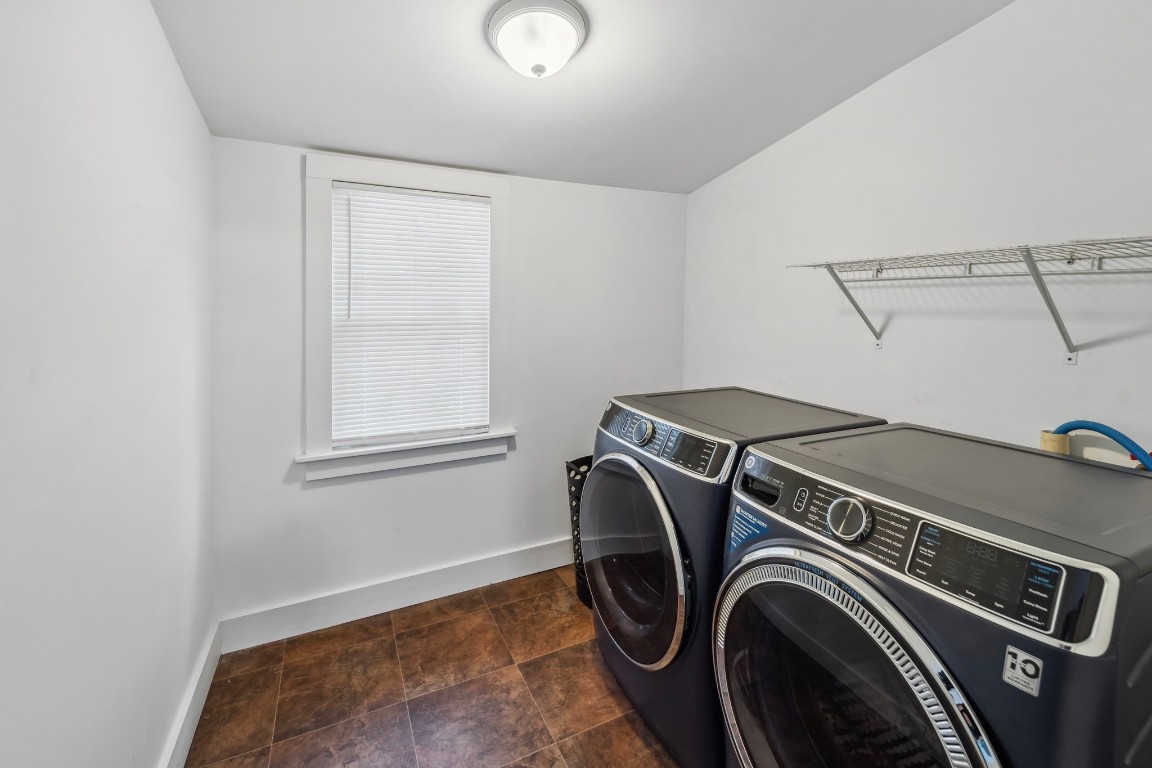 3212 East Main Street Endwell, NY 13760 - Photo 39 of 49