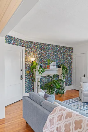 $285,000 | 875 St Clair Avenue, Unit 3, St. Paul, MN 55105