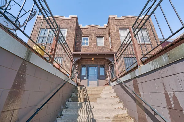 $285,000 | 875 St Clair Avenue, Unit 3, St. Paul, MN 55105