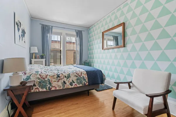 $285,000 | 875 St Clair Avenue, Unit 3, St. Paul, MN 55105