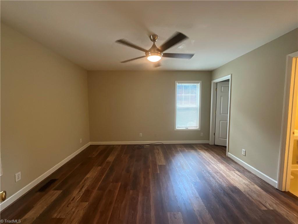 3313 Ridgeback Drive Winston-Salem, NC 27107 - Photo 23 of 34 primary bath