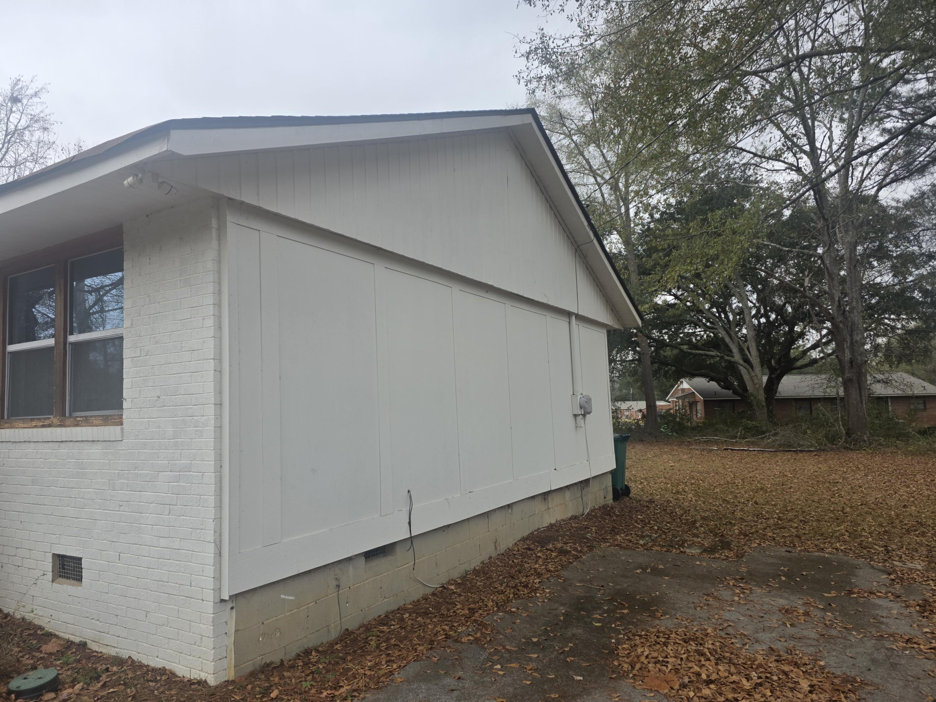 865 Clements Street Thomson, GA 30824 - Photo 19 of 20 20251203_131550