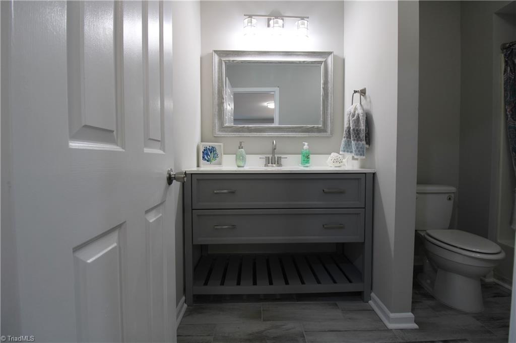 1708 Three Meadows Road Greensboro, NC 27455 - Photo 18 of 38 Gallery Image 18