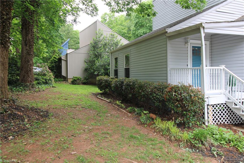 1708 Three Meadows Road Greensboro, NC 27455 - Photo 2 of 38 Gallery Image 2