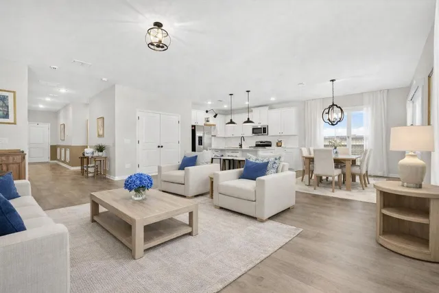 $399,000 | 212 Parkwood Vista Way, Summerville, SC 29486