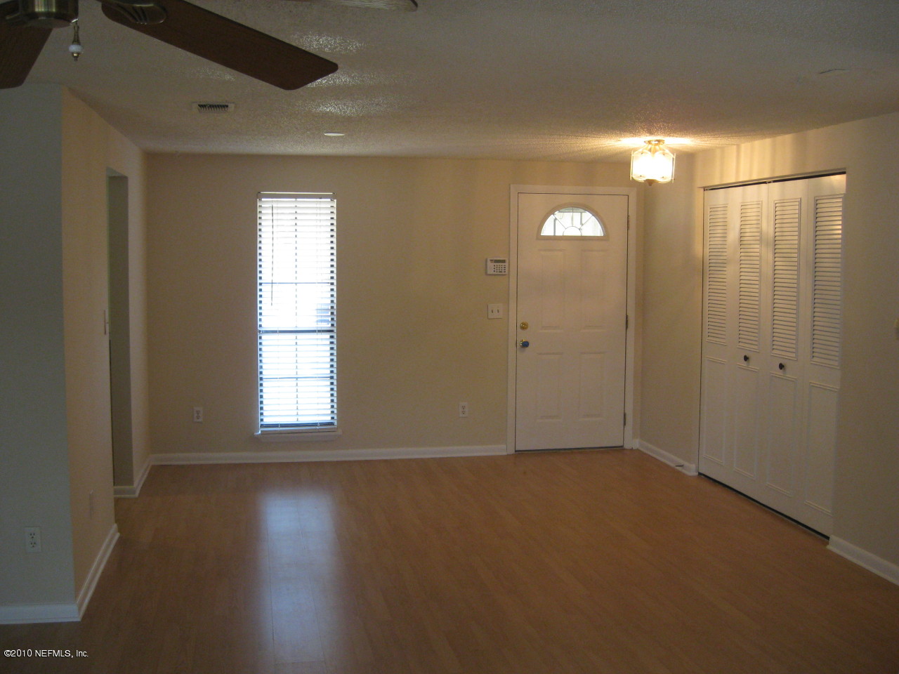 3343 Waverly Dock Road Jacksonville, FL 32223 - Photo 4 of 6 Dining Area