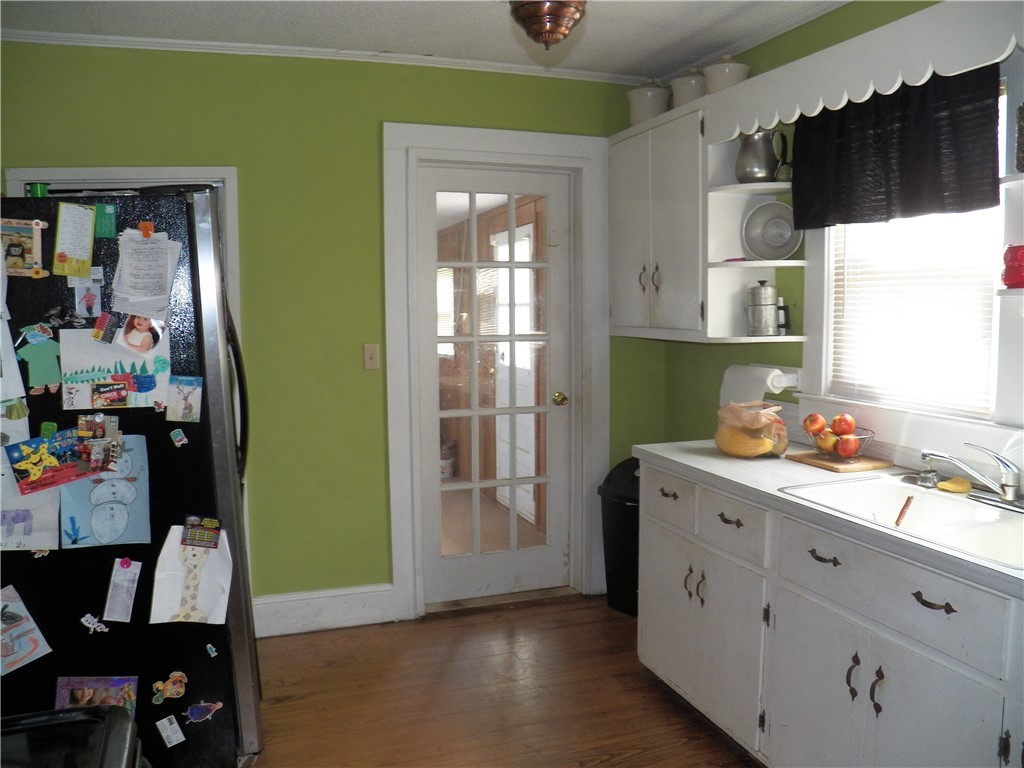 112 Riley Street Westminster, SC 29693 - Photo 3 of 19 Gallery Image 3