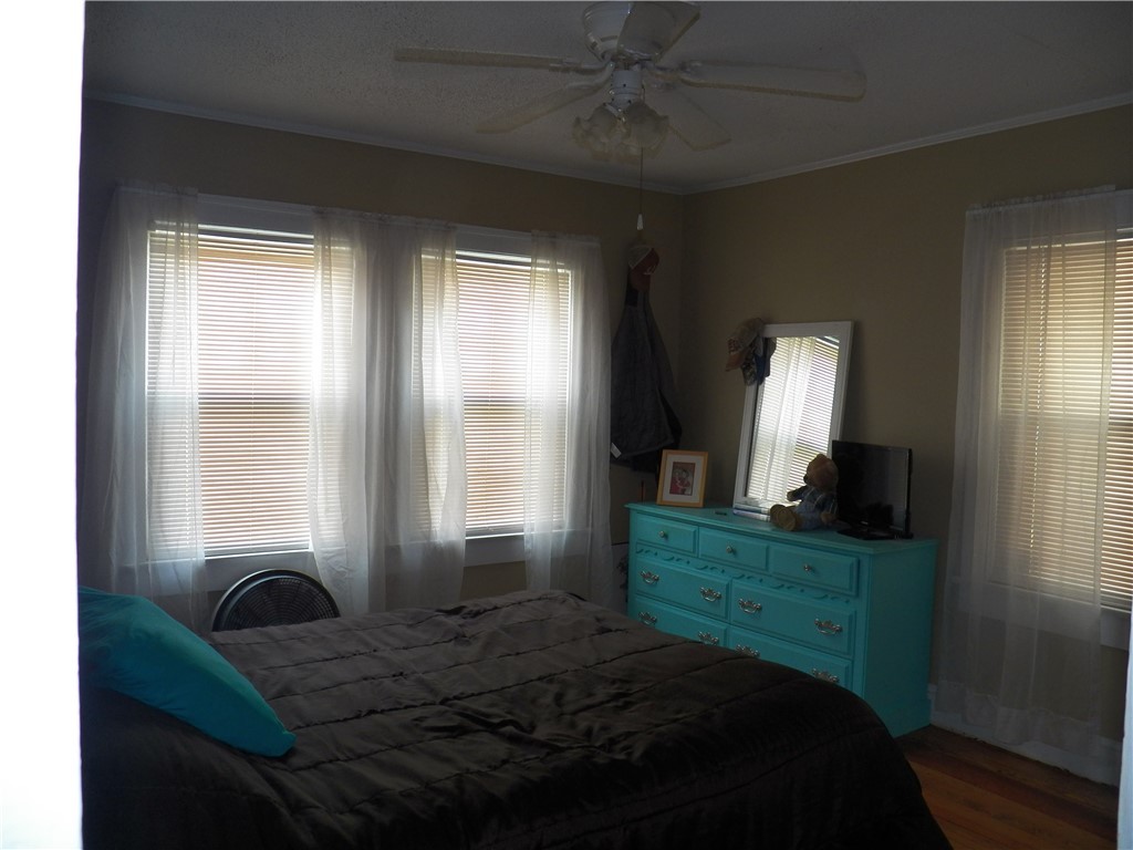 112 Riley Street Westminster, SC 29693 - Photo 5 of 19 Gallery Image 5