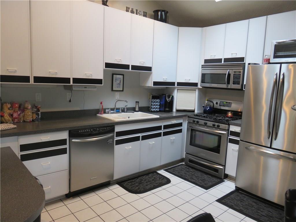 330 Adams Street Rochester, PA 15074 - Photo 2 of 25 Upper 3 BR apartment kitchen