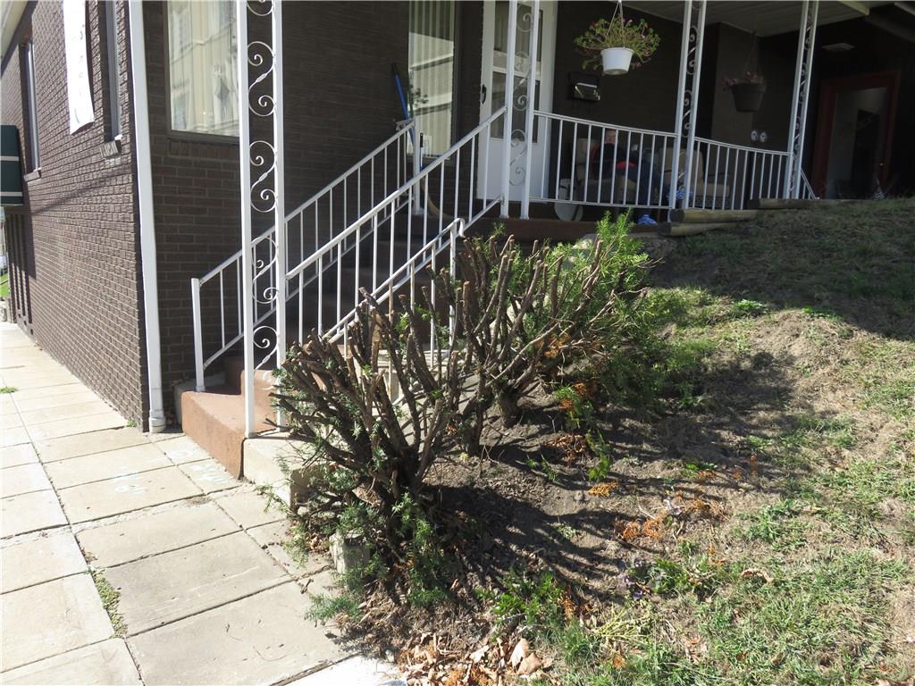 330 Adams Street Rochester, PA 15074 - Photo 20 of 25
