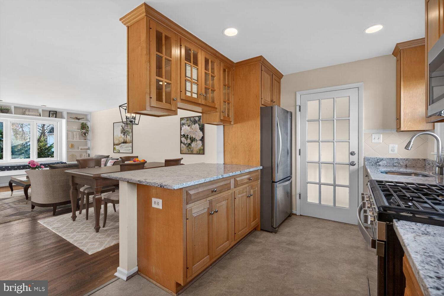 8323 Wagon Wheel Road Alexandria, VA 22309 - Photo 19 of 50 Kitchen