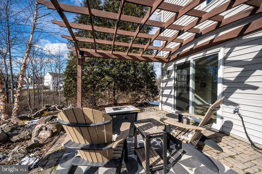 36 Pickwick Place Birdsboro, PA 19508 - Photo 68 of 72 a view of patio with table and chairs and potted plants