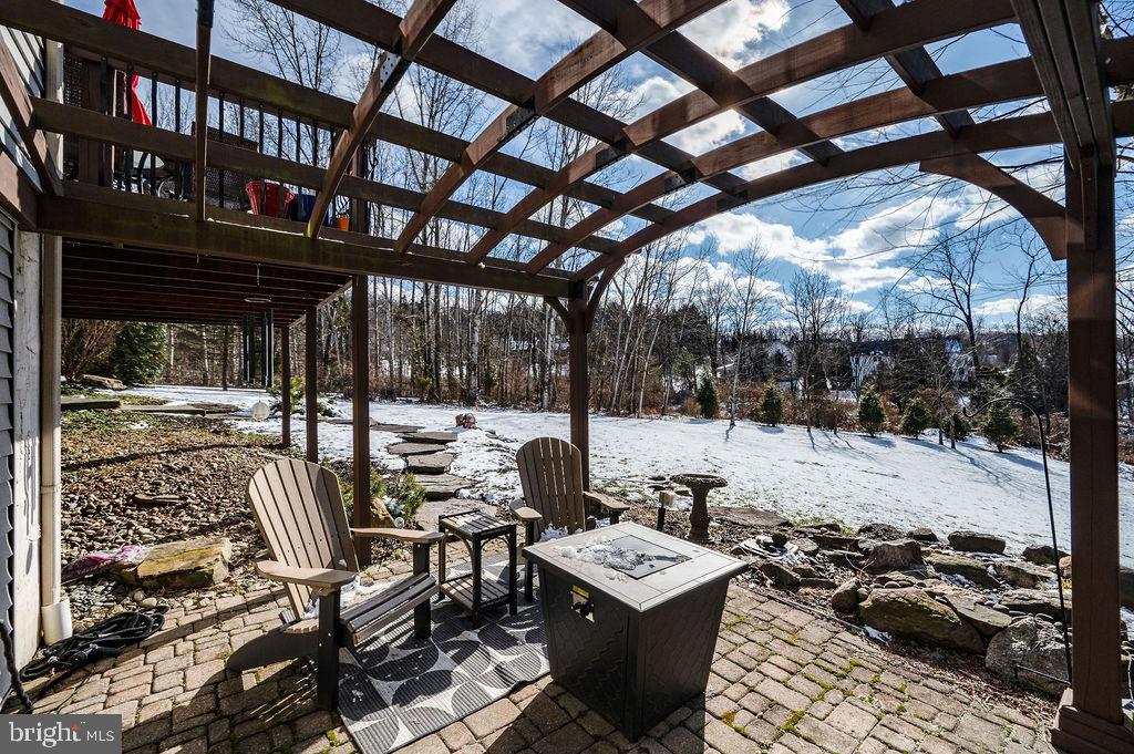 36 Pickwick Place Birdsboro, PA 19508 - Photo 69 of 72 a view of a patio with a table and chairs and couches