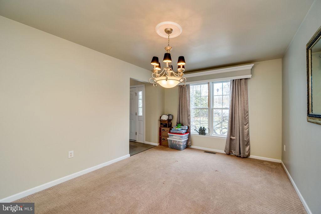 36 Pickwick Place Birdsboro, PA 19508 - Photo 8 of 72 a living room with furniture and a large window