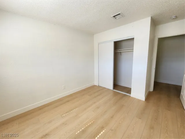 $995 | 2513 Cedar Avenue, Unit 1, Las Vegas, NV 89101