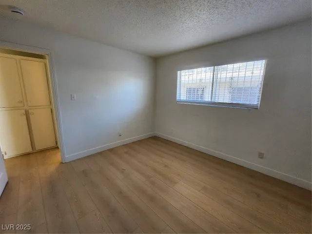 $995 | 2513 Cedar Avenue, Unit 1, Las Vegas, NV 89101