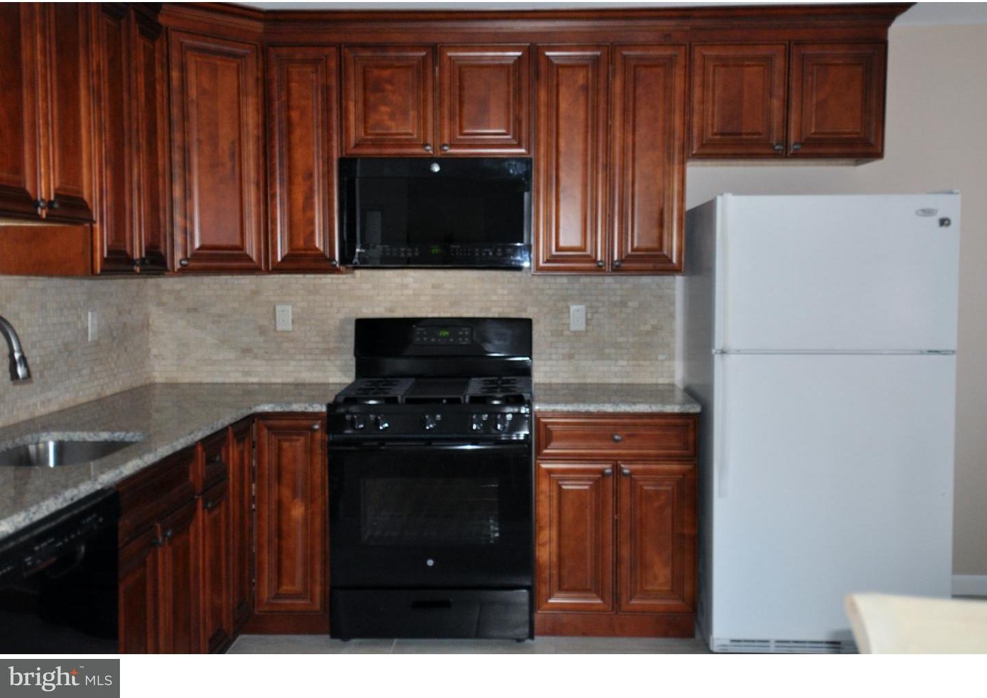 12118 Ranier Road Philadelphia, PA 19154 - Photo 6 of 15