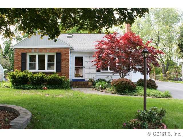 475 Barry Road Irondequoit, NY 14617 - Photo 1 of 1 Exterior Front