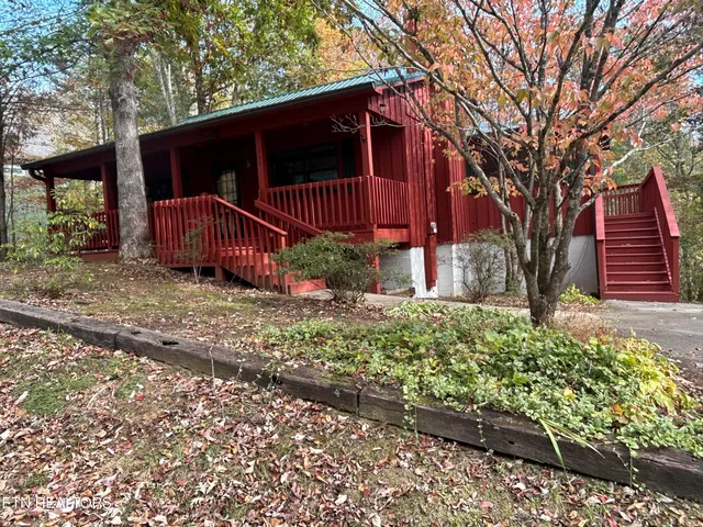 $385,000 | 409 Laurel Trace Road, Townsend, TN 37882