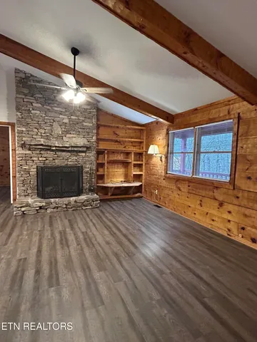 $385,000 | 409 Laurel Trace Road, Townsend, TN 37882