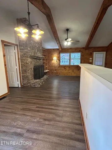 $385,000 | 409 Laurel Trace Road, Townsend, TN 37882