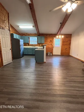 $385,000 | 409 Laurel Trace Road, Townsend, TN 37882