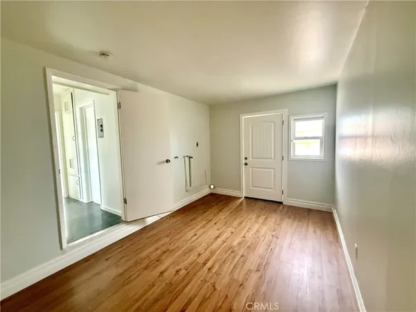 $1,950 | 212 East 8th Street, Unit B, Upland, CA 91786