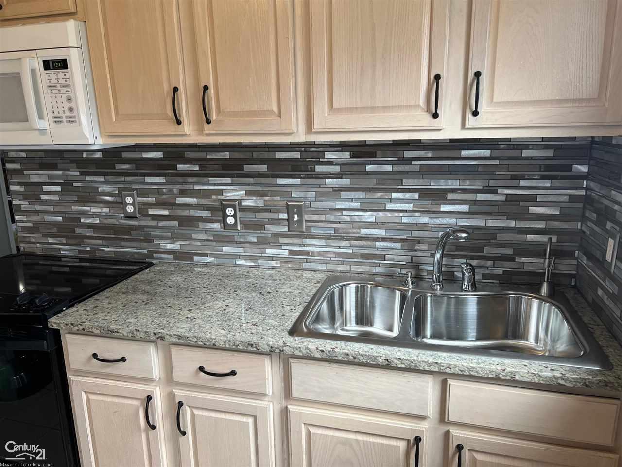 6703 Campbell Street Taylor, MI 48180 - Photo 8 of 18