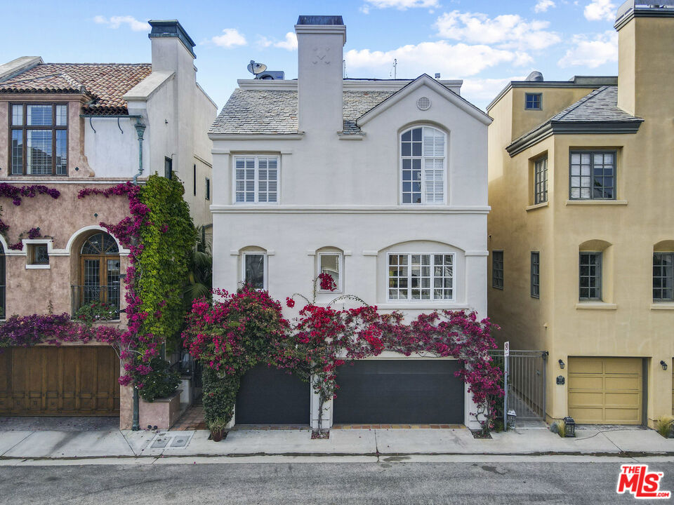 115 Roma Court Marina del Rey, CA 90292 - Photo 2 of 59 a front view of a house with a yard