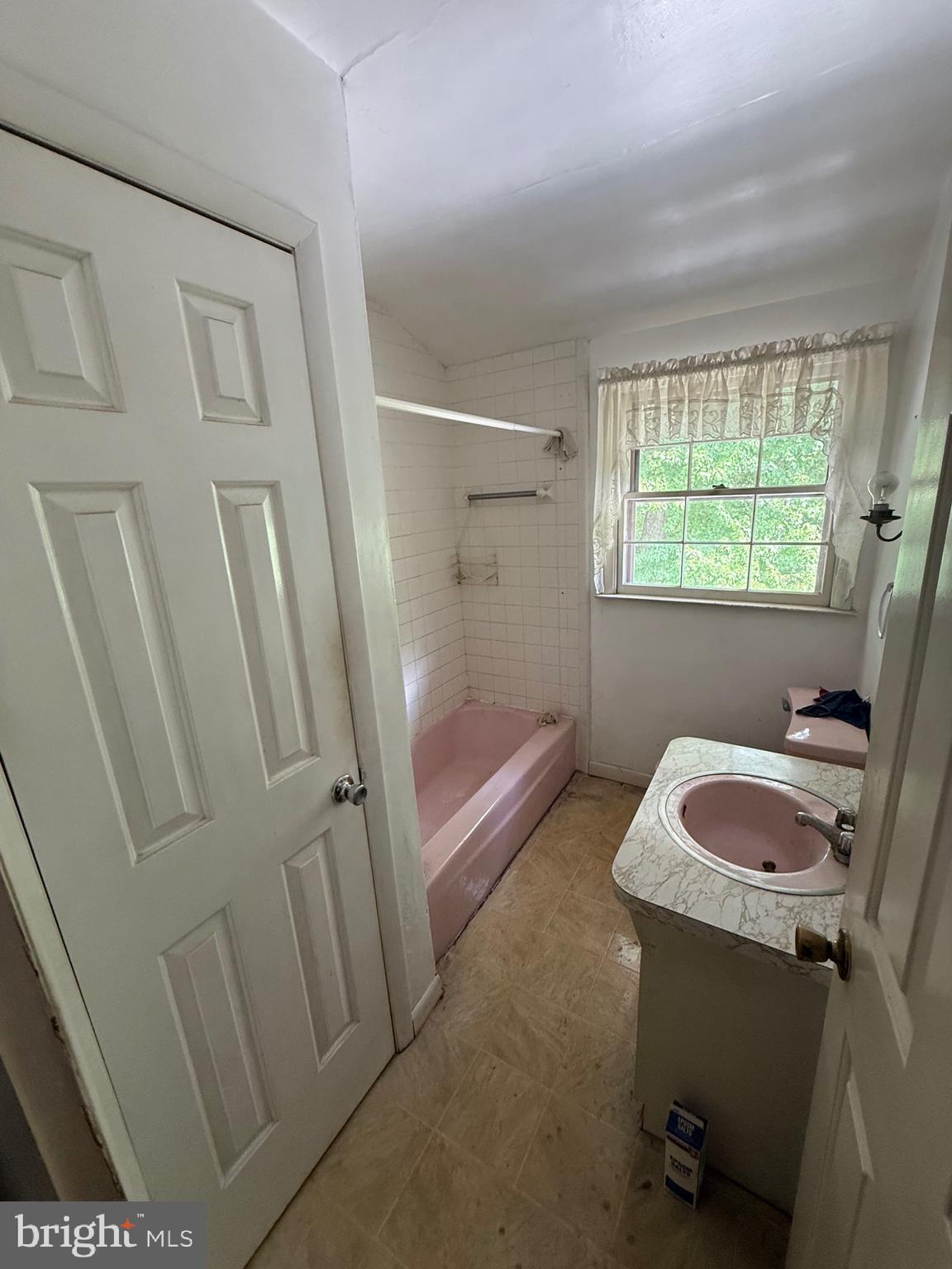 422 Birch Drive Mickleton, NJ 08056 - Photo 6 of 18