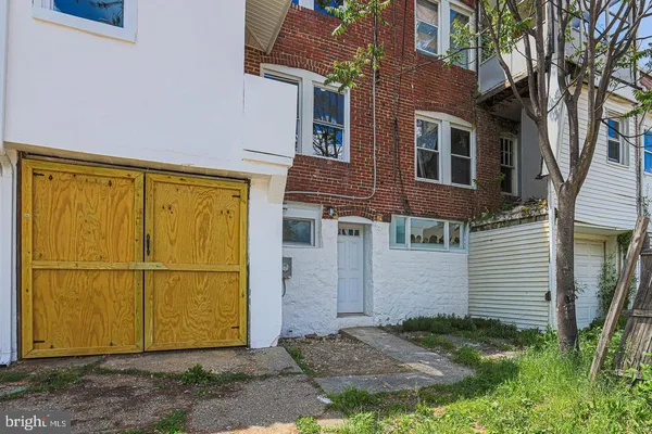 $1,950 | 4415 Old York Road, Baltimore, MD 21212