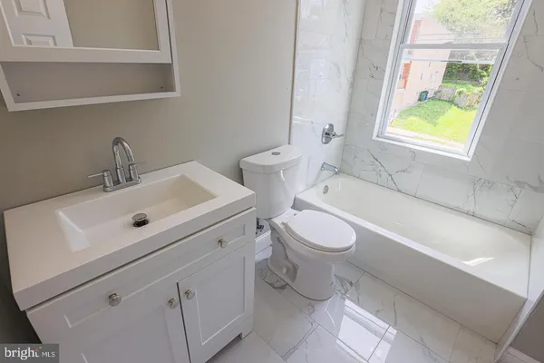 $1,950 | 4415 Old York Road, Baltimore, MD 21212