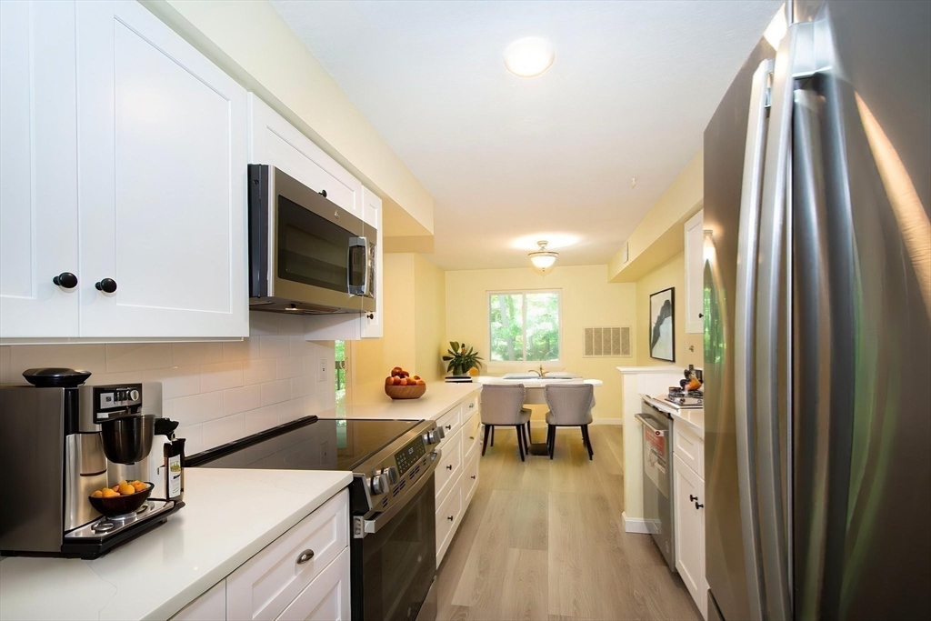 10 Beal's Cove Road, Unit C Hingham, MA 02043 - Photo 8 of 26