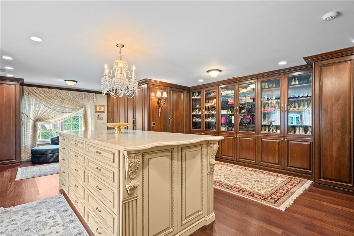 1098 Sheridan Road Highland Park, IL 60035 - Photo 30 of 54