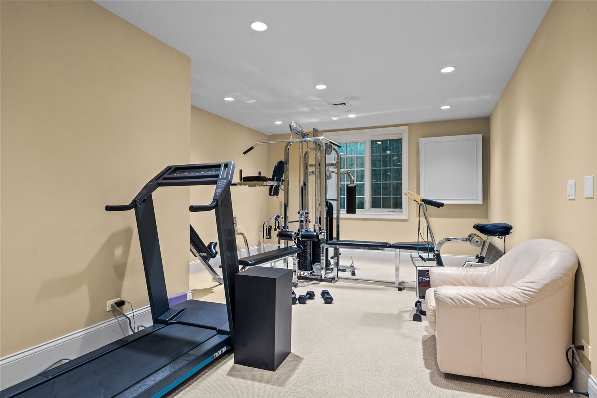 1098 Sheridan Road Highland Park, IL 60035 - Photo 40 of 54