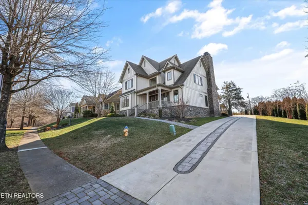 $1,169,000 | 11526 Cottage Creek Lane, Knoxville, TN 37934