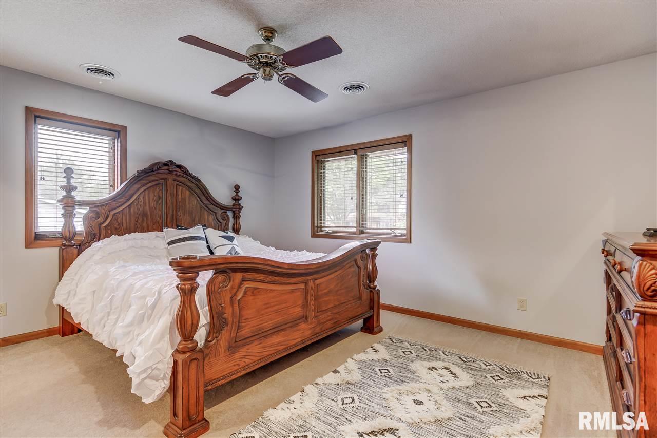 171 Roanoke Drive Rochester, IL 62563 - Photo 25 of 36