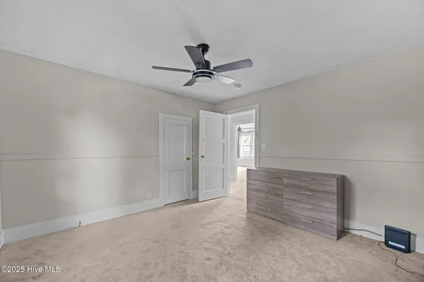 $1,345 | 2402 Oaks Road, New Bern, NC 28560