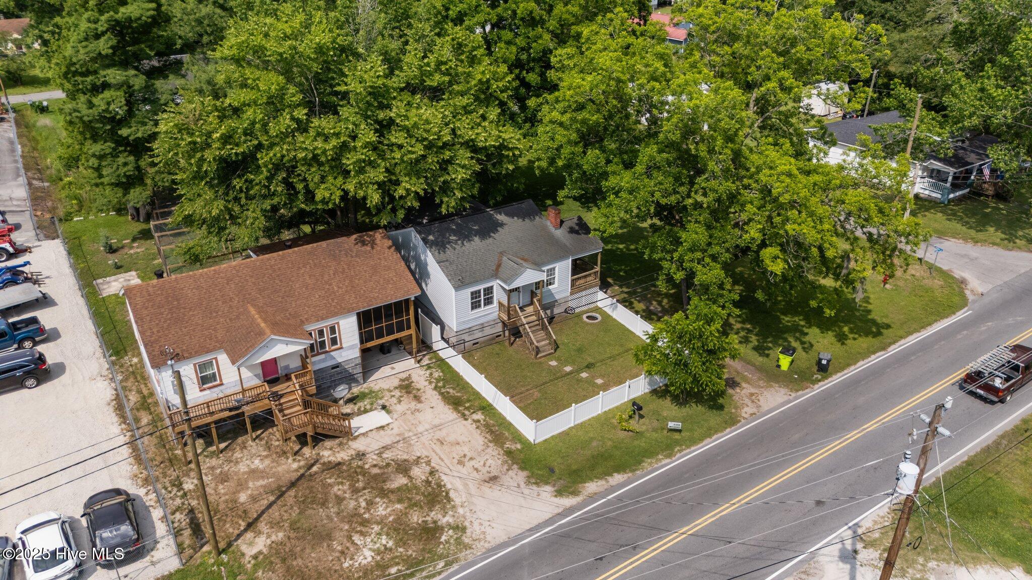 2402 Oaks Road New Bern, NC 28560 - Photo 23 of 24 9-web-or-mls-DJI_20250520153445_0423_D