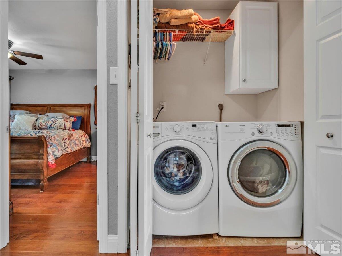 835 Russell Way Gardnerville, NV 89460 - Photo 14 of 40 a utility room with dryer and washer