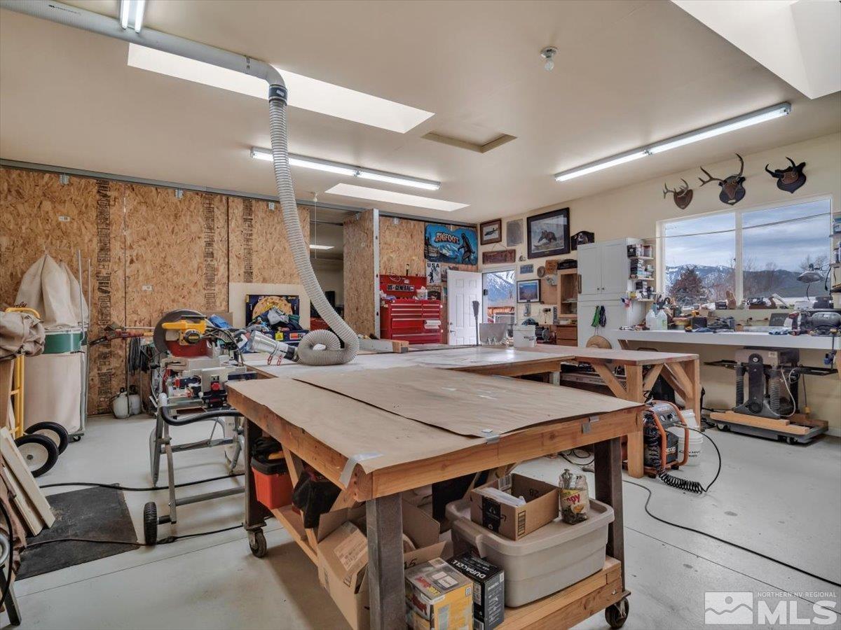 835 Russell Way Gardnerville, NV 89460 - Photo 2 of 40