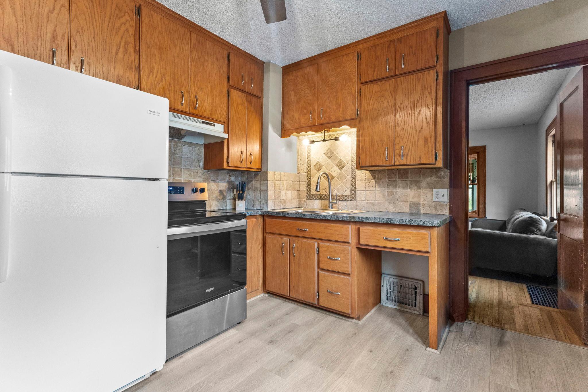 209 3rd Street West Jordan, MN 55352 - Photo 22 of 68