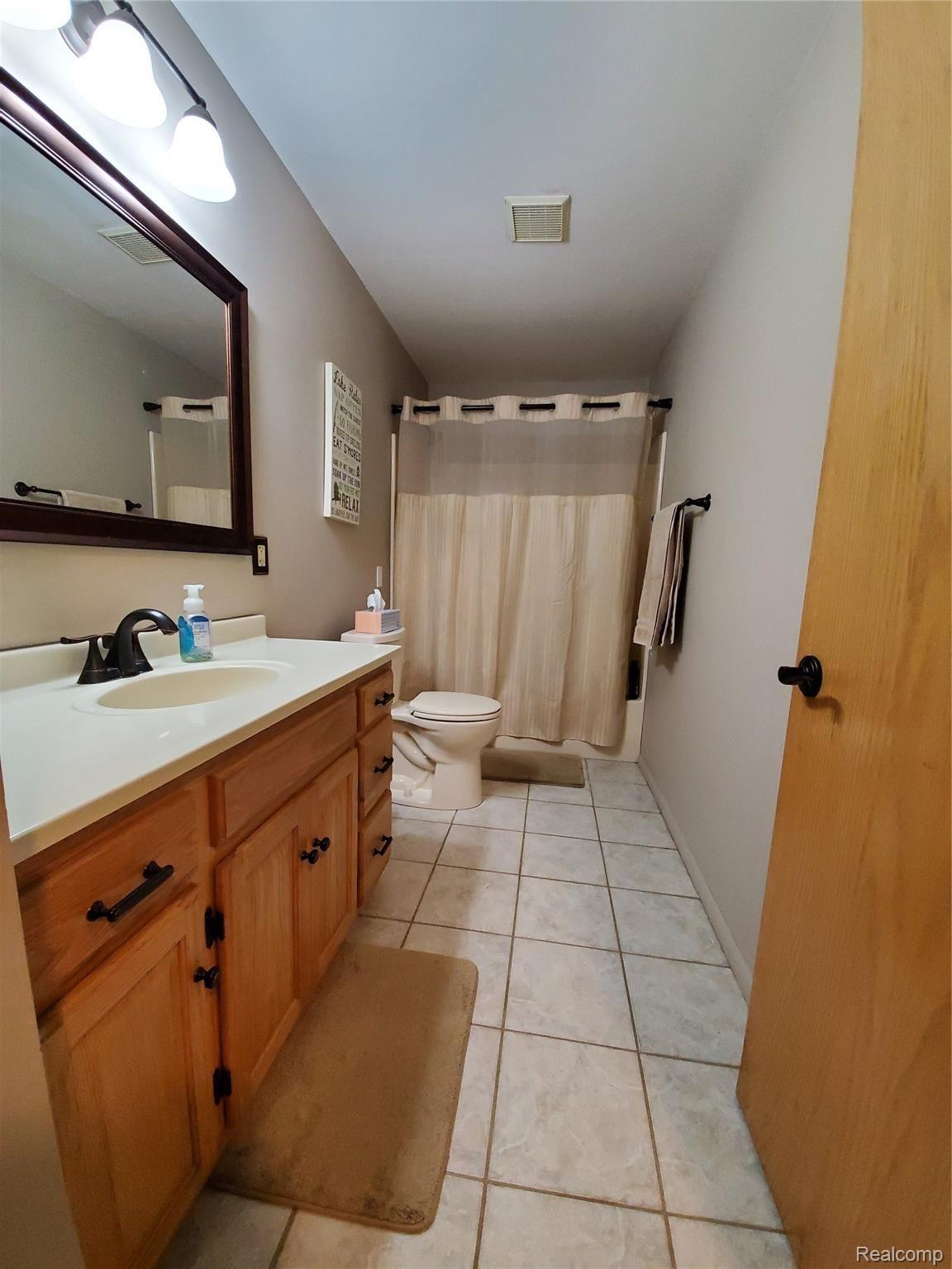 14194 Ripley Road Linden, MI 48451 - Photo 23 of 45 20190915_110710.jpg