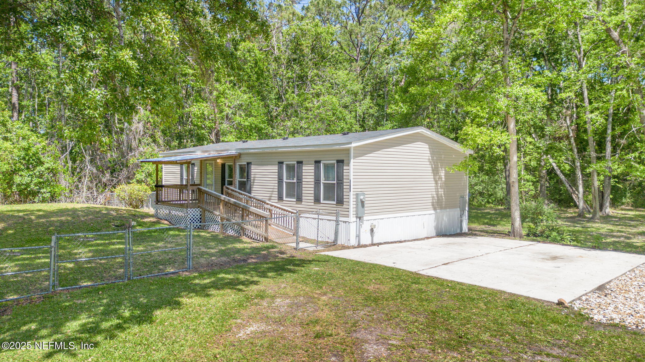 11655 Ramallah Road Jacksonville, FL 32219 - Photo 15 of 19 Front Of Home